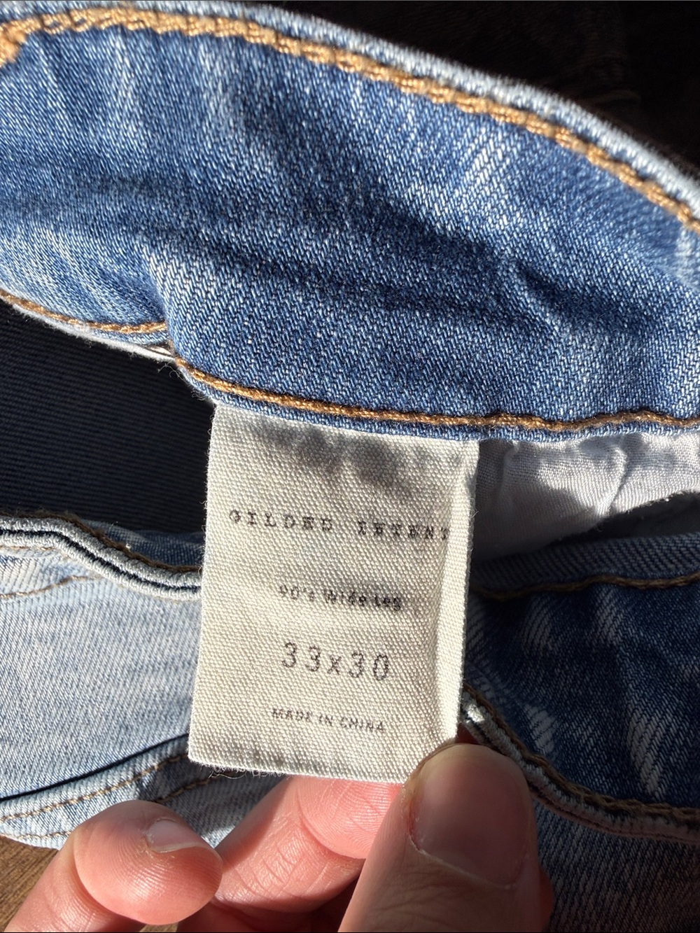 Gilded Intent Women’s Light Wash Straight Leg Jeans - Size 33x30 - Picture 2 of 4